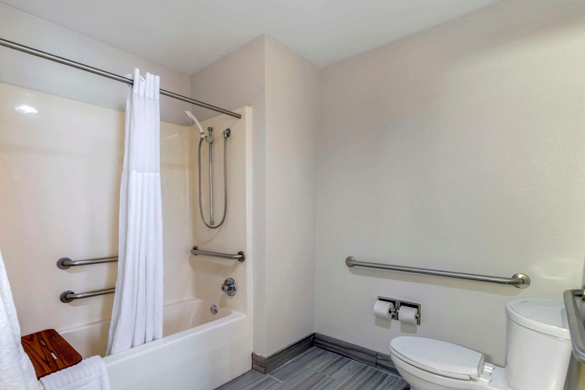 Comfort Inn & Suites Брентвуд Экстерьер фото