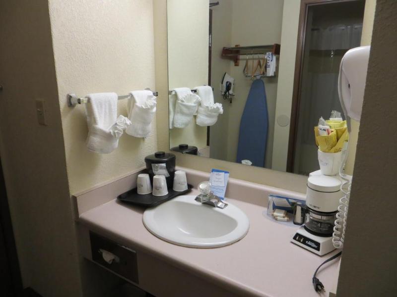 Comfort Inn & Suites Брентвуд Экстерьер фото